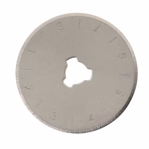 YHB2 Circular Razor 28.00 x 5.03 x 0.30mm, 50/Pack